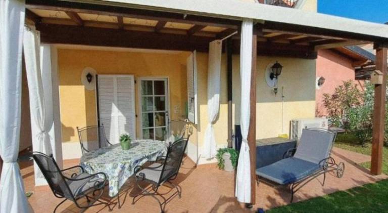 Rental apartment with pool — photo 5
