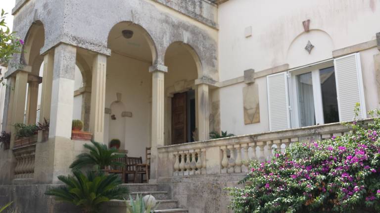 Villa Cutrofiano