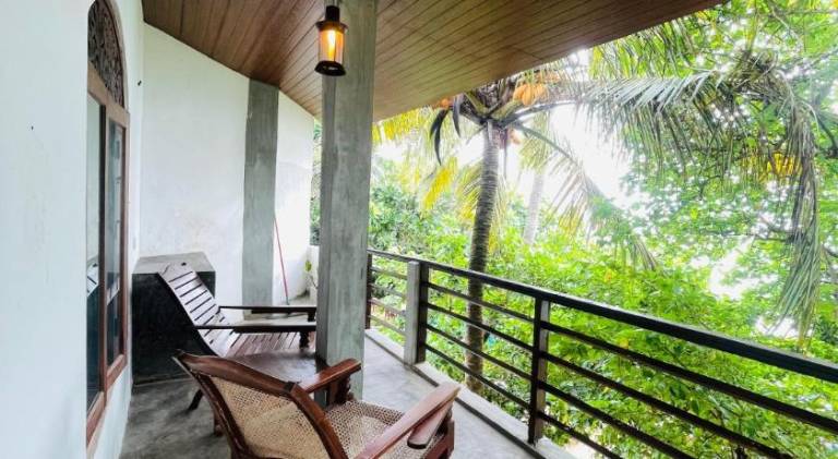 Sunset Colony Beach Resort — photo 4