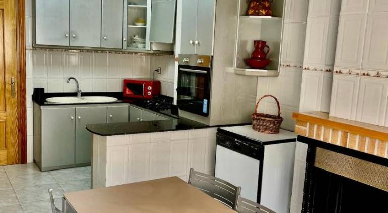 House with 3 rooms for 6 persons — photo 3