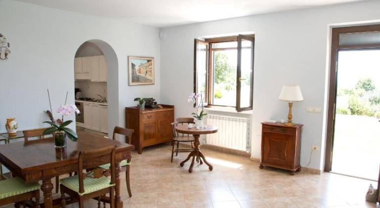 Apartment with patio & yard | Suitable for remote work — photo 4