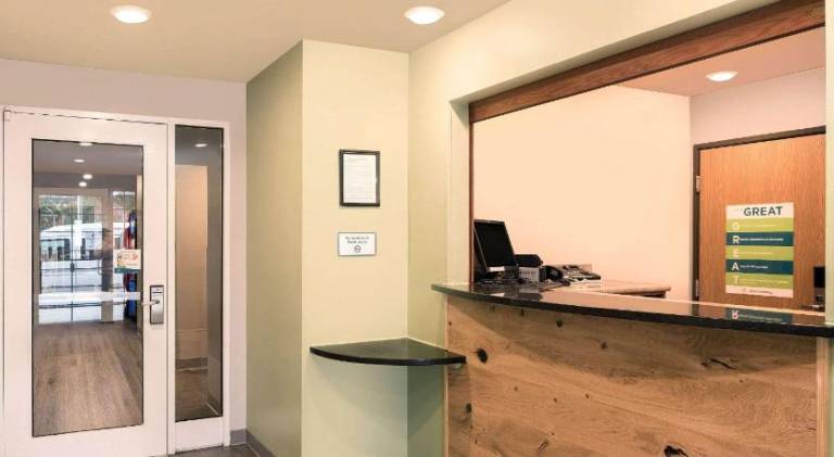 WoodSpring Suites Raleigh Apex — photo 3