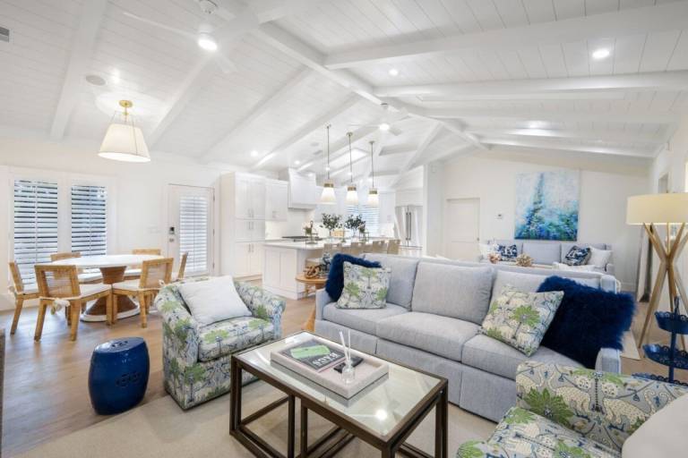 Child-friendly pleasant vacation home with barbecue, private pool & garden | Beach view | Close to the beach | Dogs allowed — photo 2