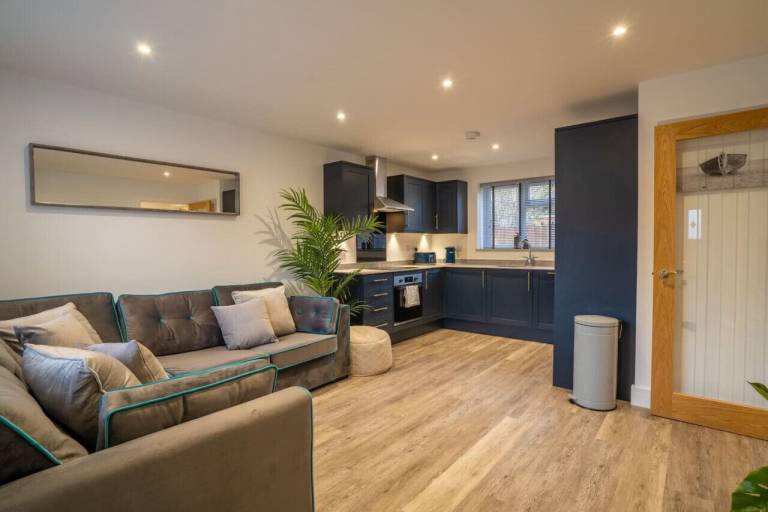Apartment Crawley