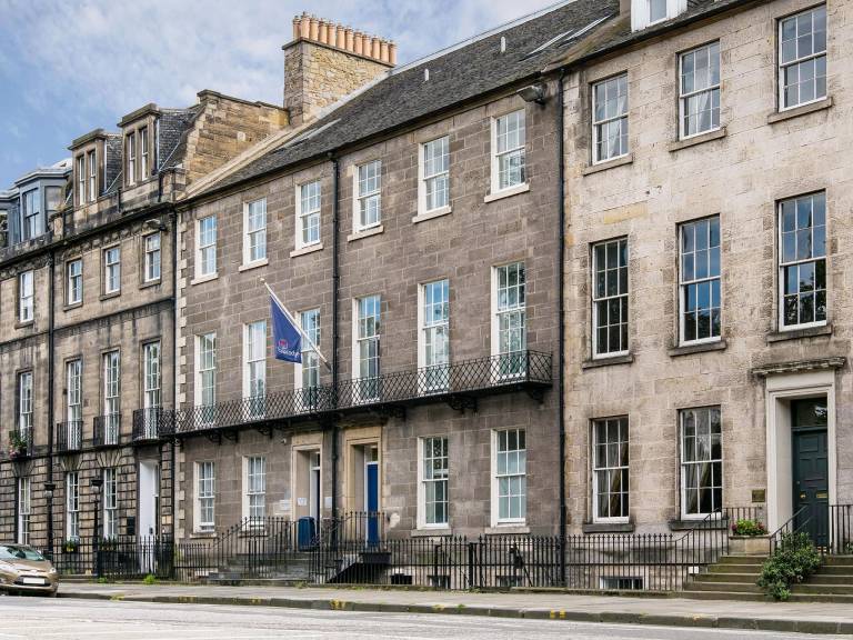 Travelodge Edinburgh Central Queen Street in Edinburgh