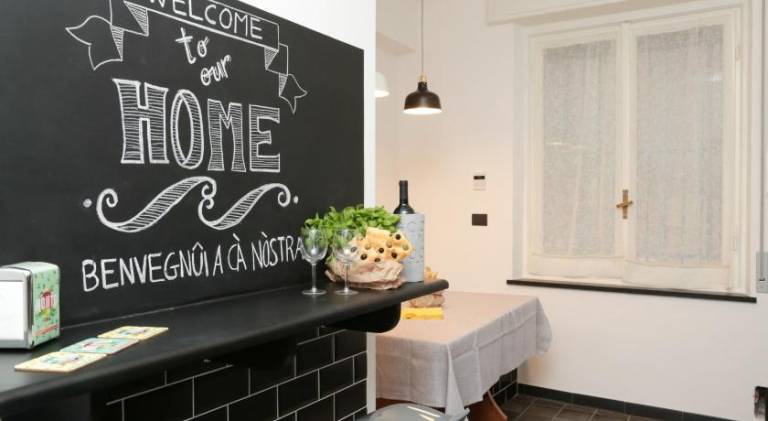 Jeans Luxury House — photo 3