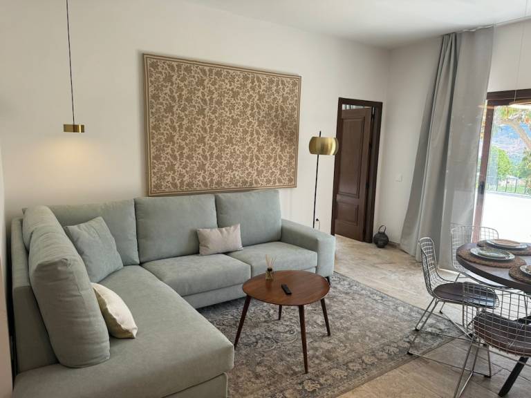 Apartamento  Abrucena