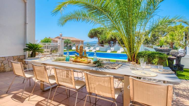 Villa "Costacabana - Maribel" with Private Pool, 3 Private Terraces & Wi-Fi — photo 4