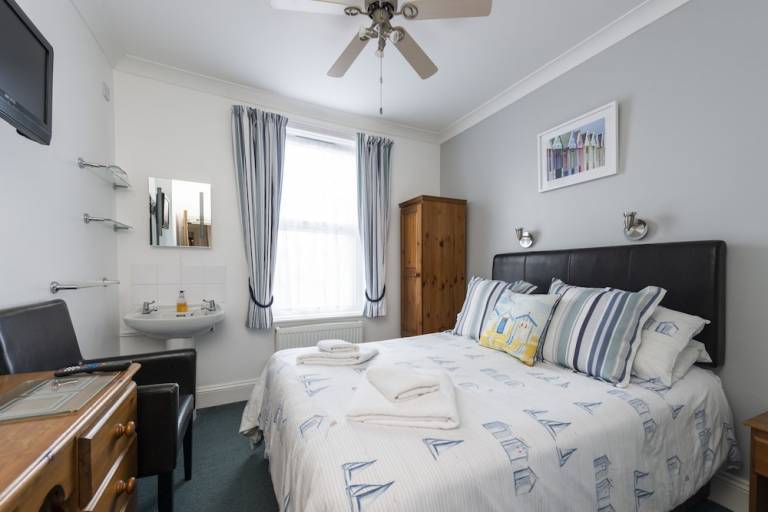 Bed and breakfast  Weymouth