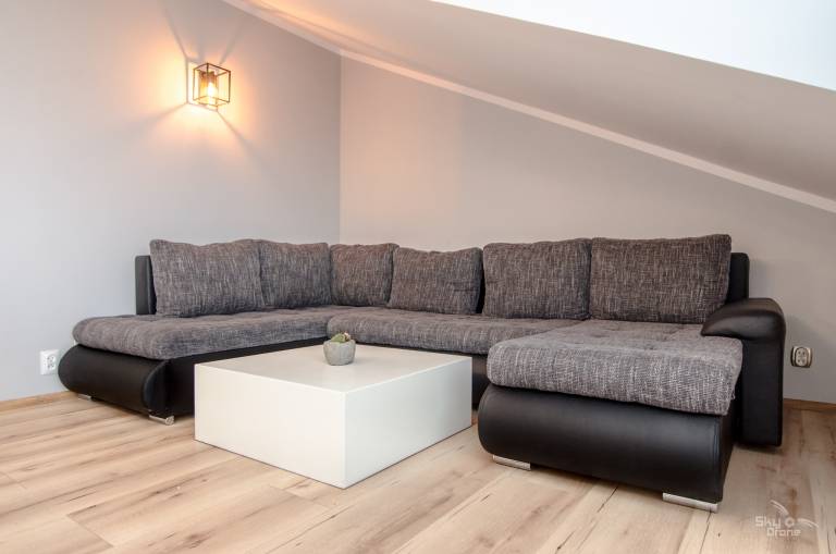 Duży rodzinny apartament z tarasem i pięknym widokiem blisko plaży — photo 3