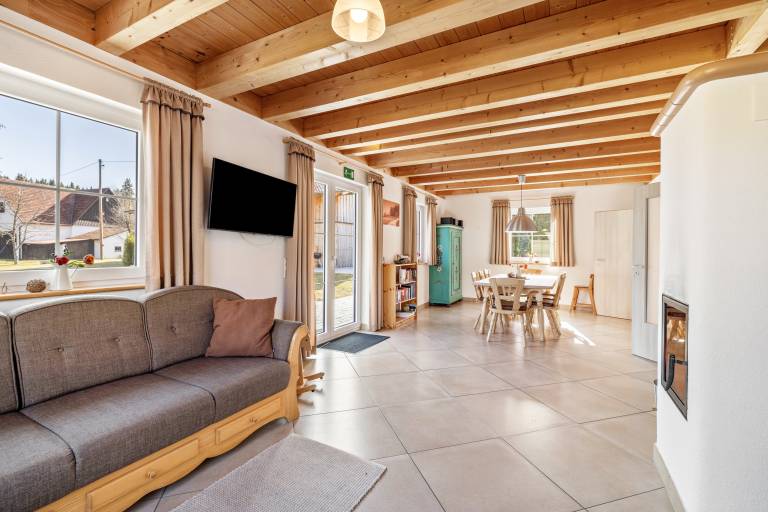 Geyerbad Holiday Home with Private Sauna – Dream Getaway High Above the Swabian Jura — photo 2
