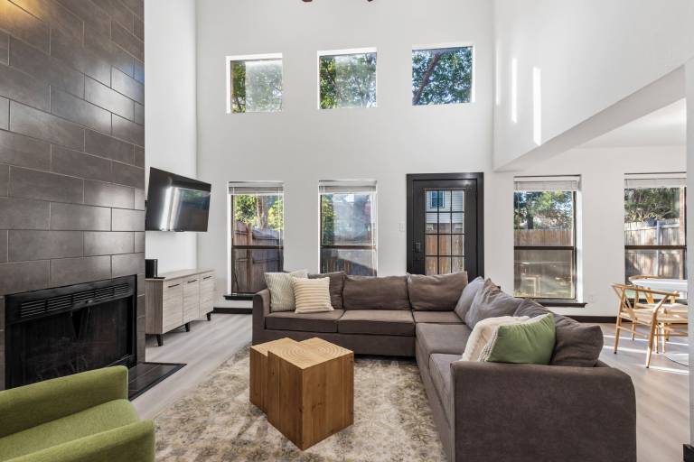 Condo  Grapevine