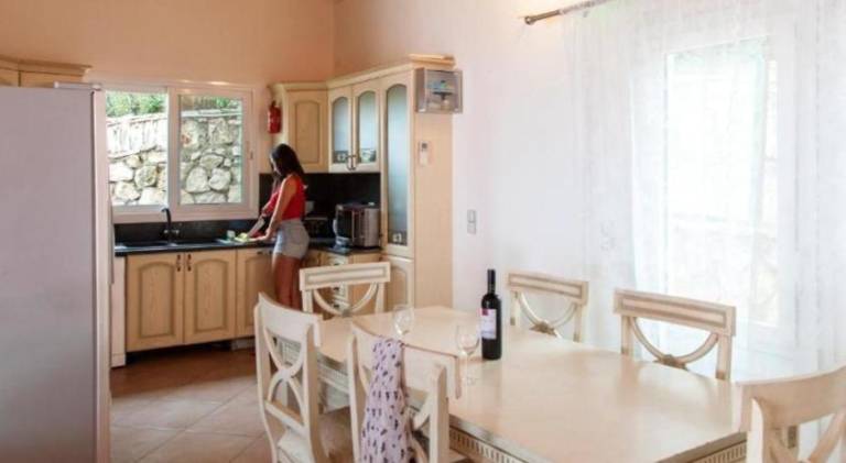 Ample villa with pool | Dogs allowed — photo 5