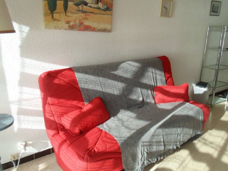 Studio with 1 room for 4 persons — photo 3