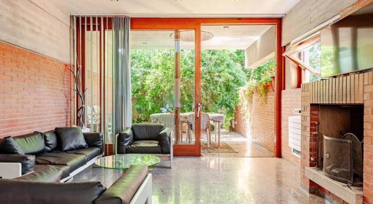 Villa with pool | Beach nearby | Pet-friendly — photo 3