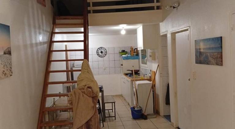 Apartment with terrace — photo 5