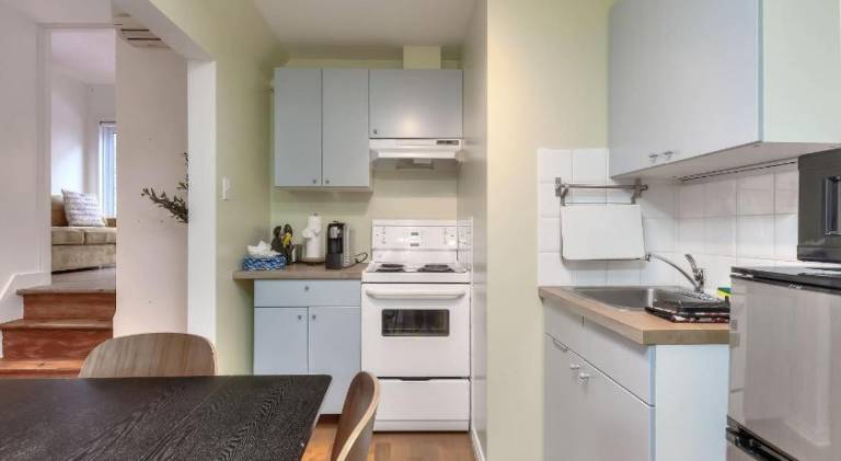 Beautiful holiday apartment | Next to Notre-Dame Basilica | Pets are welcome — photo 3