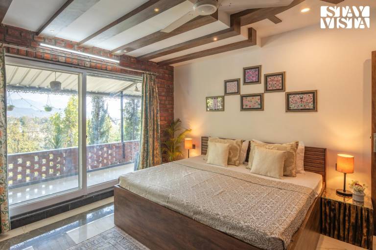 Charming villa with patio, pool & garden | Dogs allowed — photo 2
