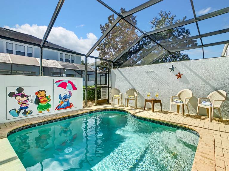 Ohana Mouse House Free Pool Heat Mins to Disney