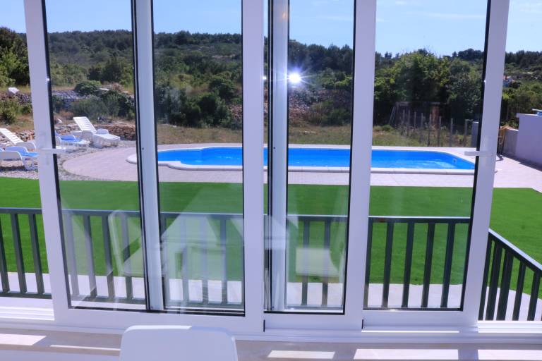 Family-oriented nice house with private pool, barbeque & terrace | Garden view | Pet-friendly — photo 4