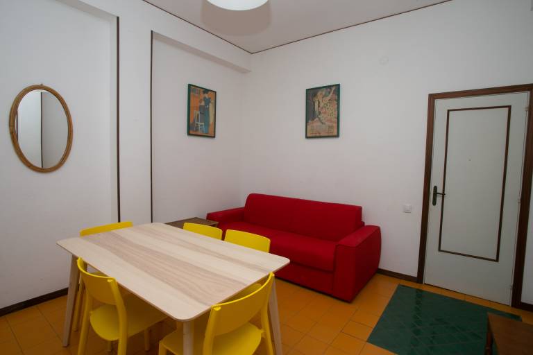 Rental apartment with terrace — photo 2