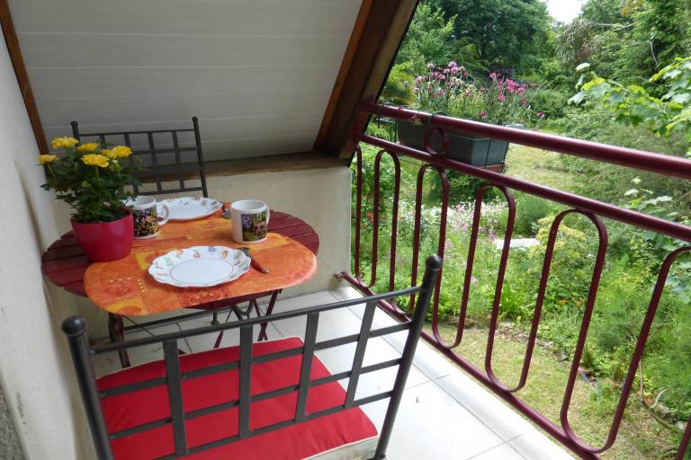 Pleasant holiday apartment with garden | Pet-friendly — photo 5