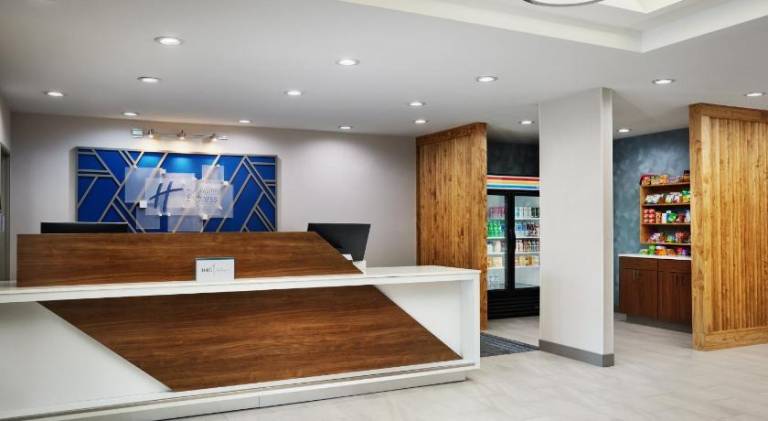Holiday Inn Express and Suites Wheeling By IHG — photo 5