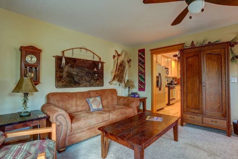 Wanderlust Elegant Townhome includes Rustic Stone Fireplace — photo 5