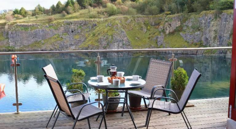 Spacious vacation home | Pets allowed — photo 4