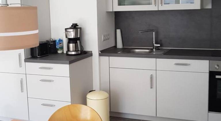 Apartment with patio — photo 4