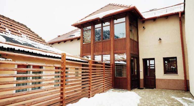 Rental apartment with patio & garden — photo 4