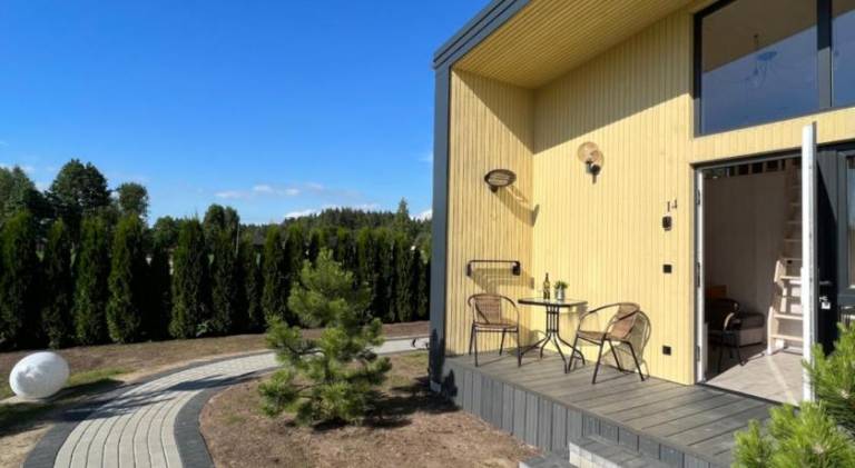House with patio, barbecue & pool | Pet-friendly — photo 5