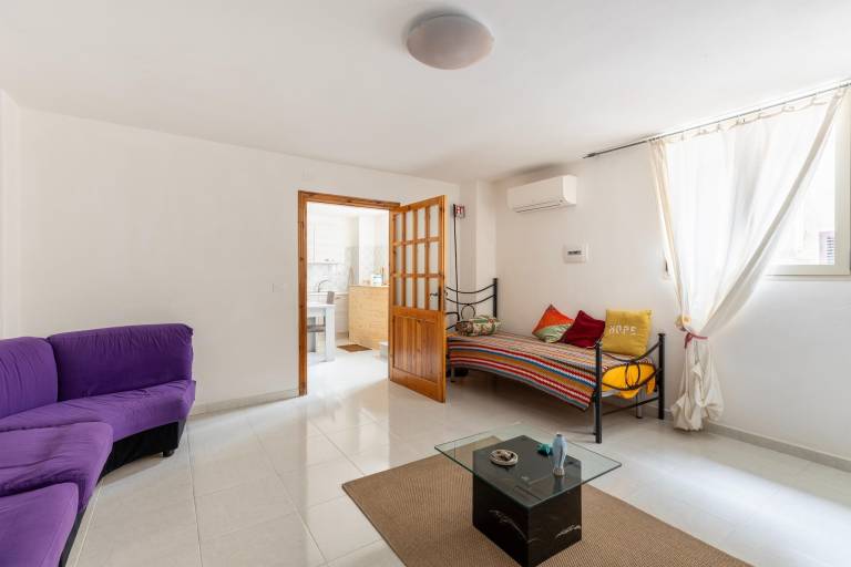 Rental apartment with 2 rooms for 4 persons — photo 3