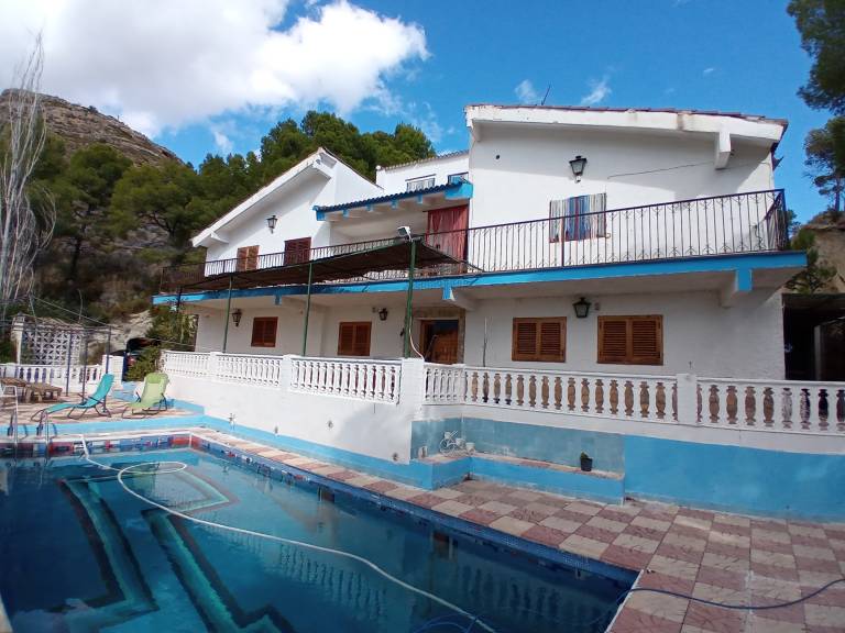 Villa  Utiel