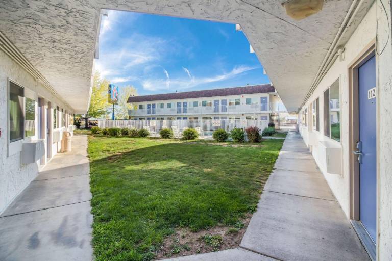 Motel 6 Moses Lake, WA — photo 5