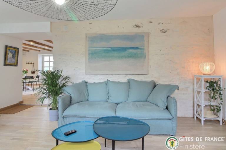 Nice gite with grill, patio & heated pool | Dogs allowed — photo 2