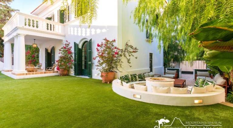 Villa De Los Leones in heart of Sitges by Beach and Town with A/C and Games — photo 5