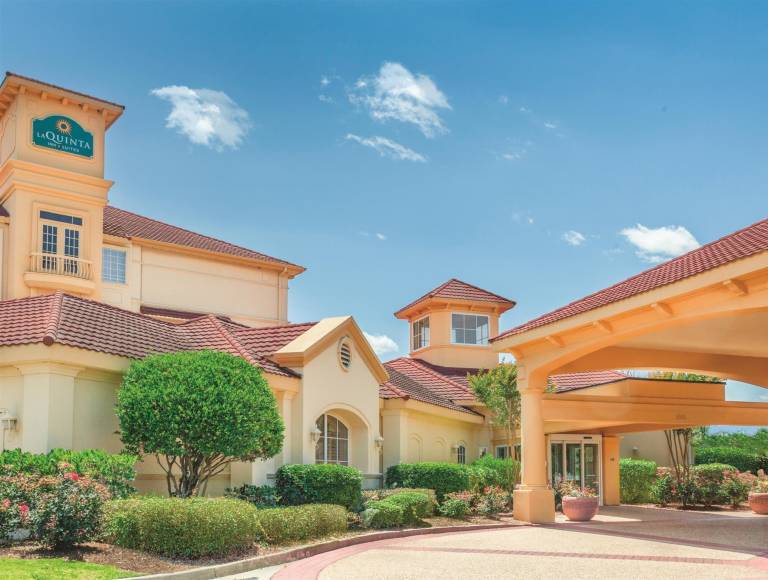 La Quinta Inn & Suites by Wyndham Myrtle Beach Broadway Area in Myrtle Beach, SC