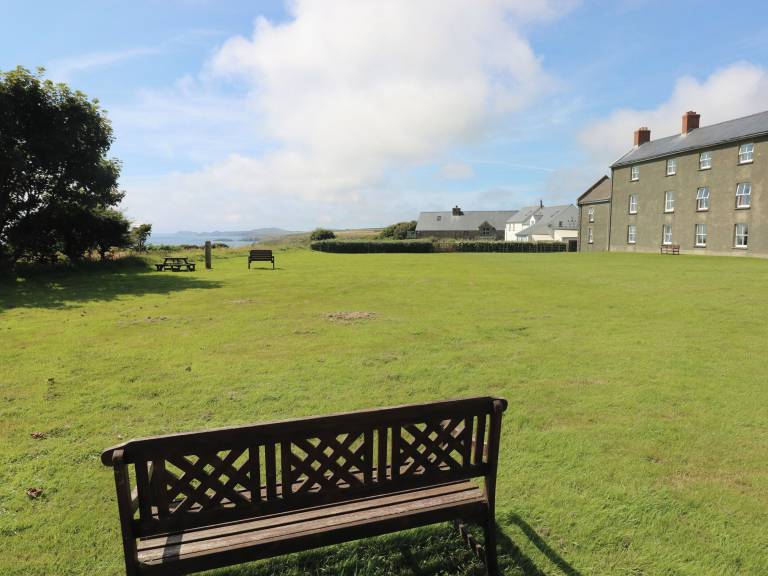 Cottage Solva