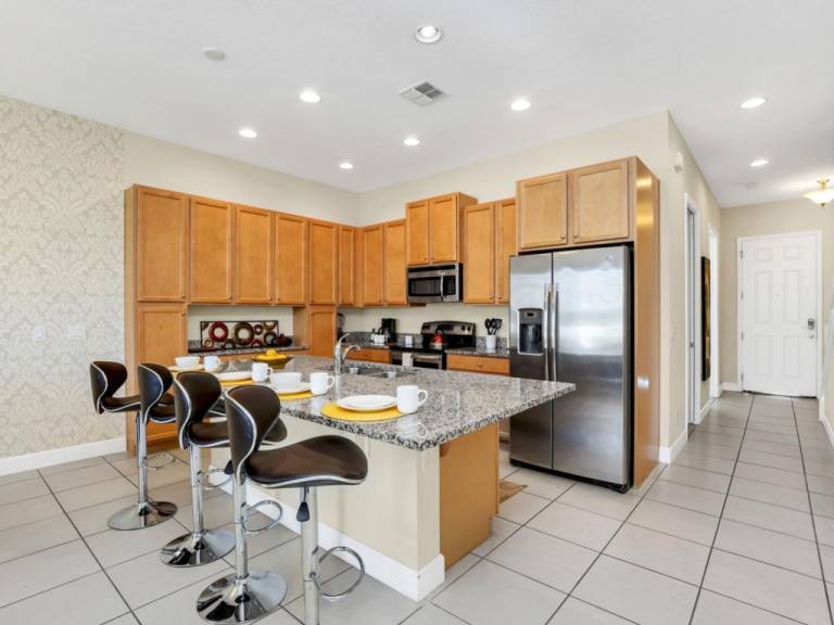 Child-friendly house with private pool | Lake view | Pet-friendly — photo 4
