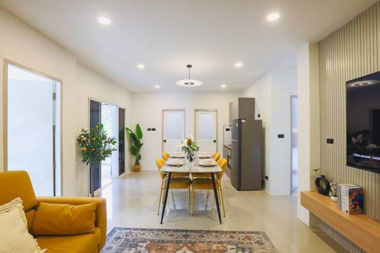 Vacation home | Pets allowed in Patong