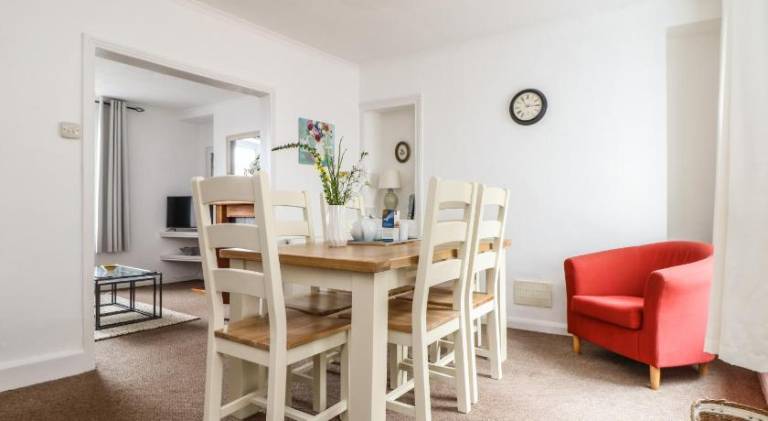 House with 3 rooms for 6 persons — photo 3