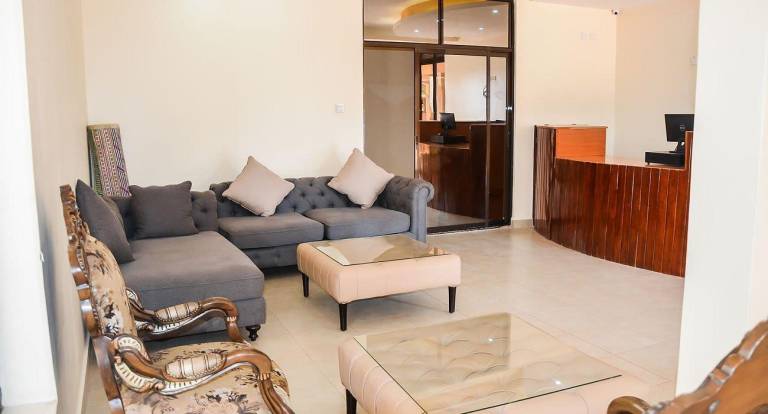 Ubuntu Palace Hotel — photo 2