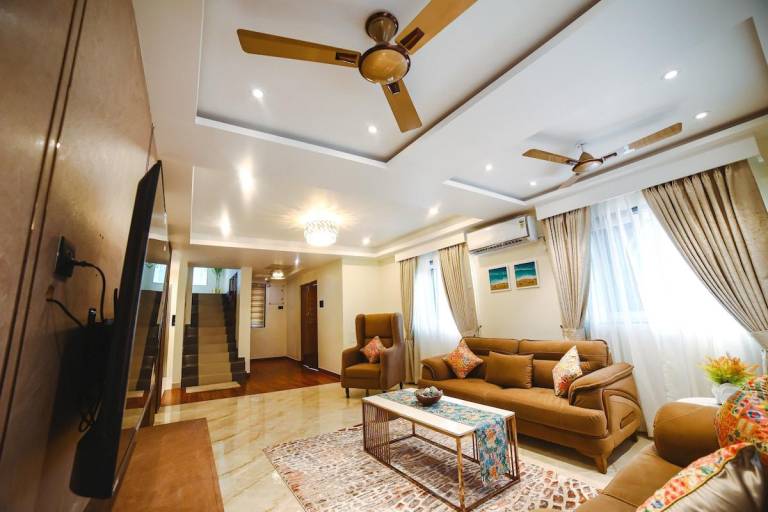Unplug 2.0- Luxury Private Pool 5BHK in South Goa in Benaulim