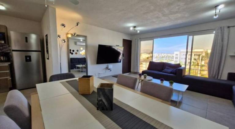 Rental apartment with pool — photo 2