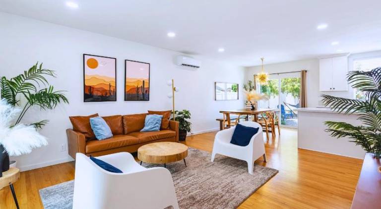 Nice vacation home | Dogs allowed in Orange, CA
