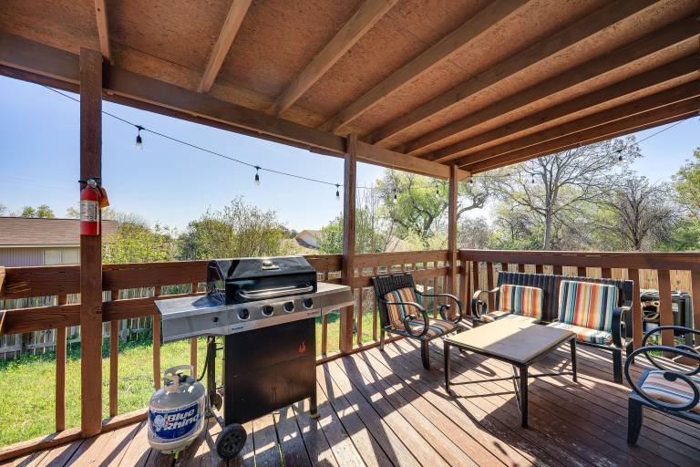 San Antonio Retreat w Fenced Pool Near SeaWorld