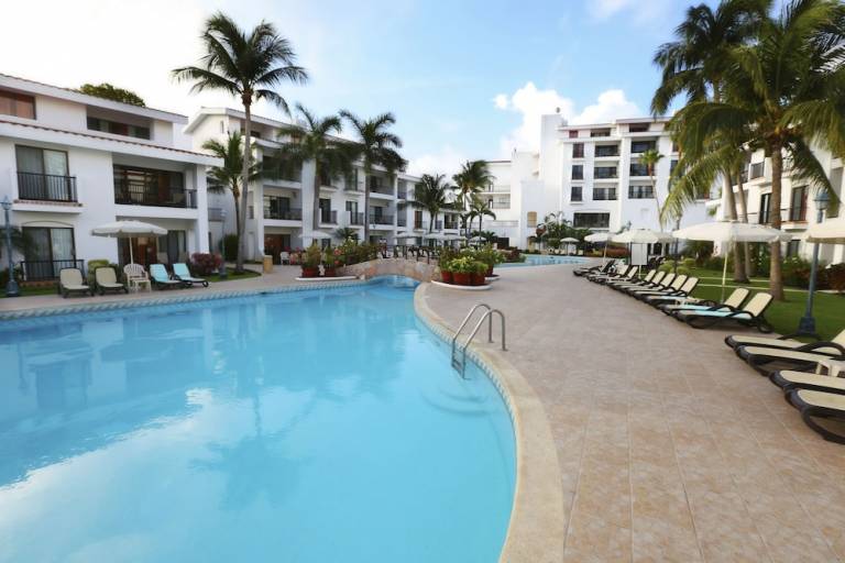 Resort  Kukulcan Boulevard