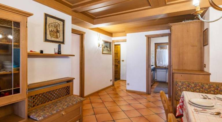 Rental apartment with 2 rooms for 5 persons — photo 3