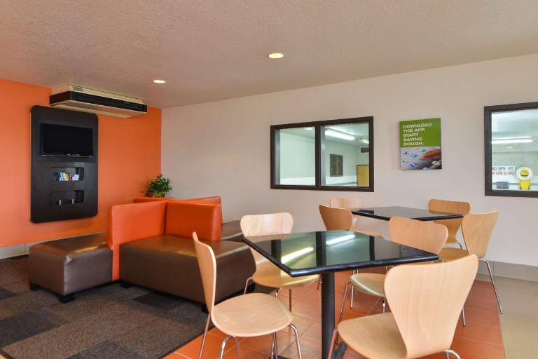 Motel 6 Meridian, ID - Boise W — photo 4